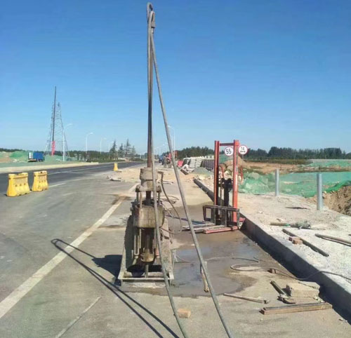 陇西公路高聚物注浆加固